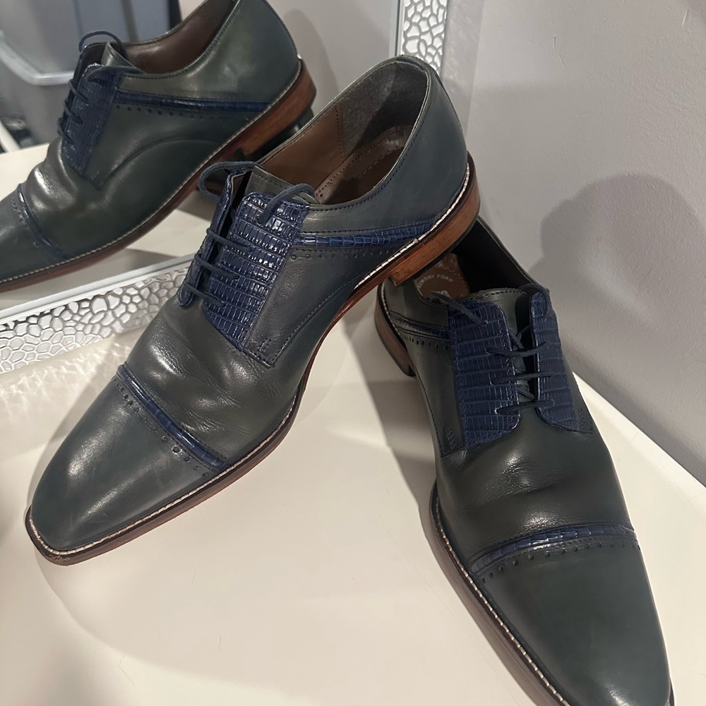 Stacy Adams Navy and Charcoal Leather Oxfords